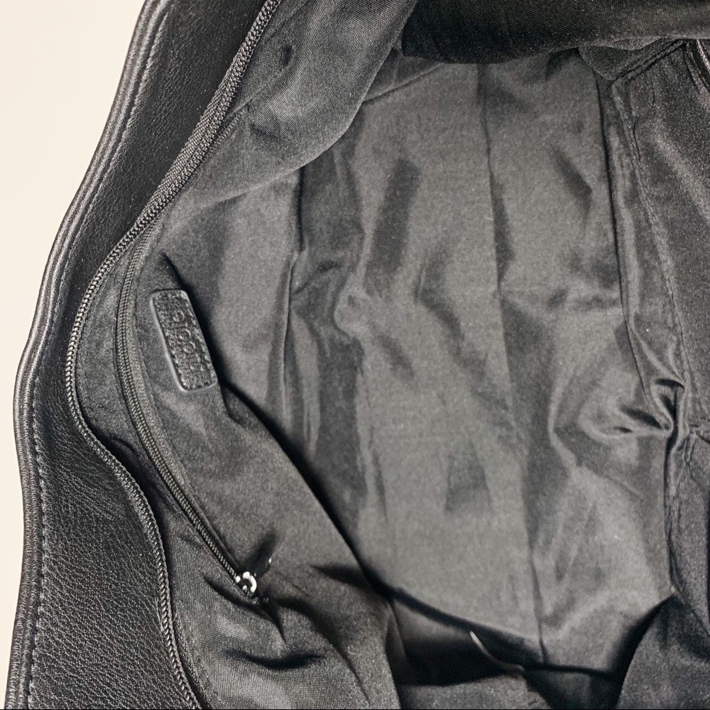 Nicole Miller Large Black Leather Shoulder Bag - Picture 4 of 7